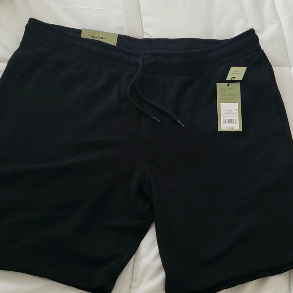 KNIT SHORTS